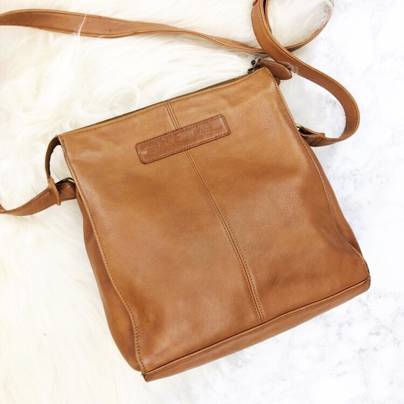 Fossil Tan Leather Crossbody Bag All Leather Strap - Picture 2 of 8